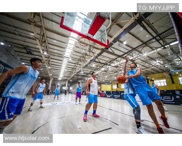 赛后复盘深圳与上海篮球队对决的精彩瞬间与战术分析 赛后复盘深圳与上海篮球队对决的精彩瞬间与战术分析