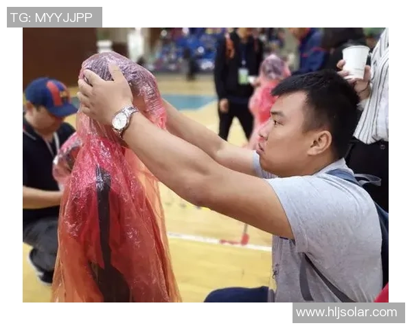 足球明星街头风采尽显地摊文化魅力照片集锦 足球明星街头风采尽显地摊文化魅力照片集锦